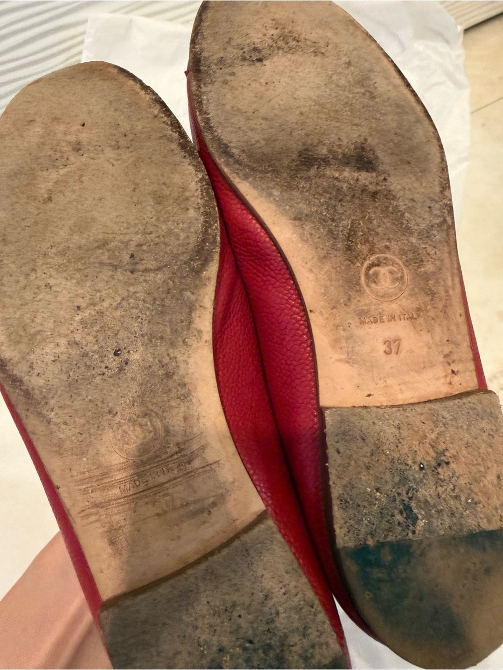 CHANEL Red Leather CC Bow Ballet Flats - Picture 7 of 7